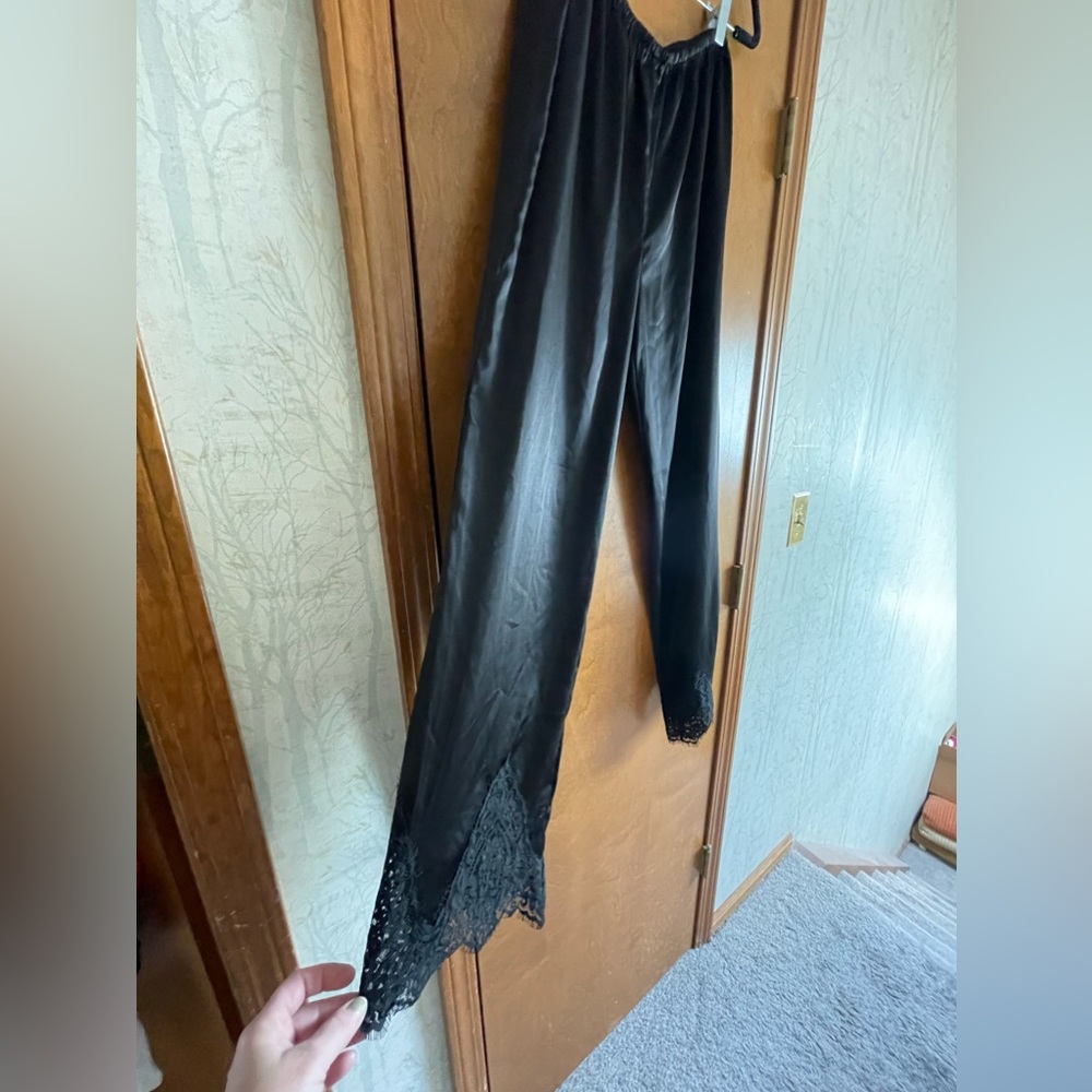 Zara Black Satin Lace Trimmed Pull On Pajama/Evening Pants Sz M